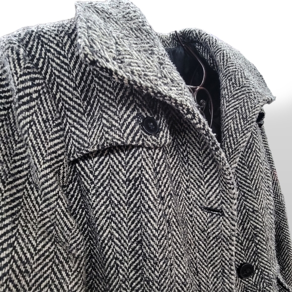 Nicole Miller Coat Womens Sz L Black Tan Herringbone Classic Chic Casual Winter - Picture 5 of 11